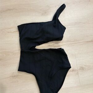 aerie Black One-Shoulder Cutout Swimsuit